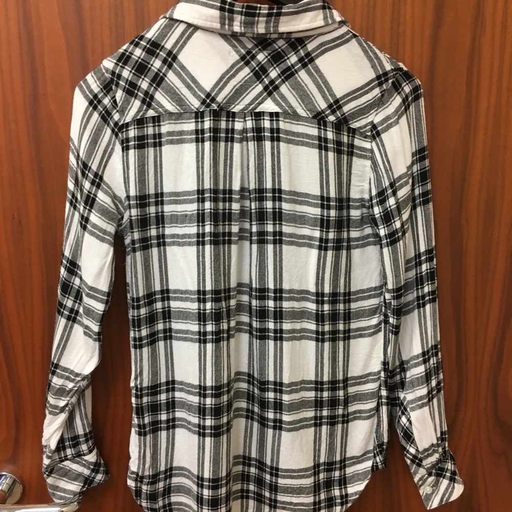Rails Black White Plaid Button Down Shirt Small - Picture 4 of 8